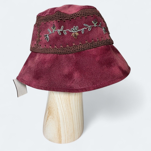 Vintage Accessories - Vintage JCPenney Women’s Embroidered Burgundy Bucket Hat One Size Boho Cottage
